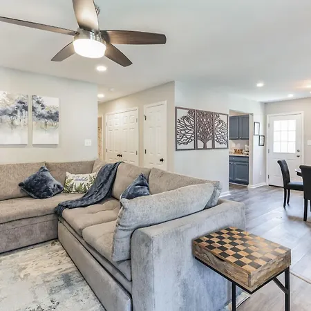 Villa Oaks Of Raleigh II